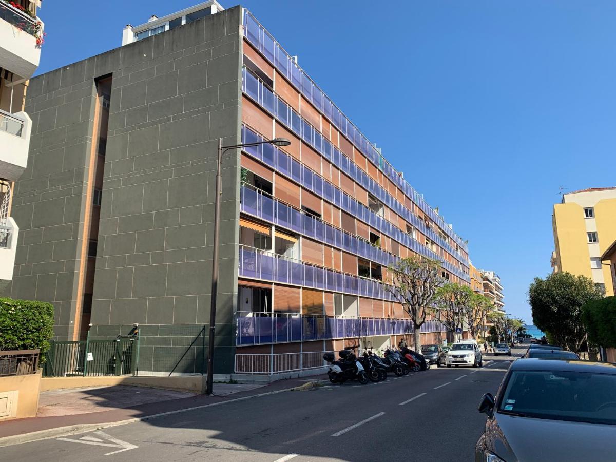 Chaleureux studio, 200m de la plage, parking, wifi Roquebrune-Cap-Martin Extérieur photo