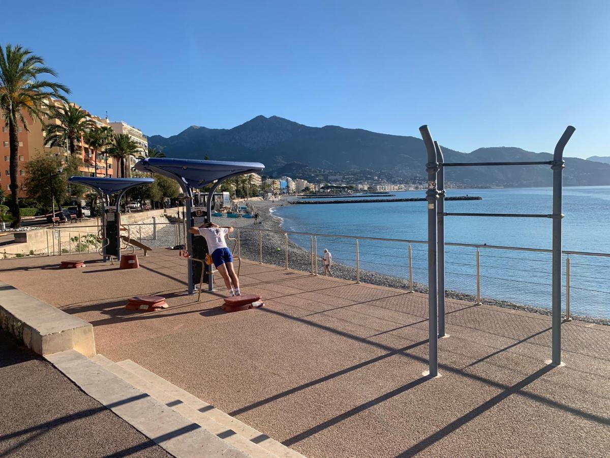 Chaleureux studio, 200m de la plage, parking, wifi Roquebrune-Cap-Martin Extérieur photo